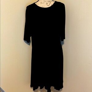 Old Navy Black Swing Dress 3/4 Sleeve Crew Neck